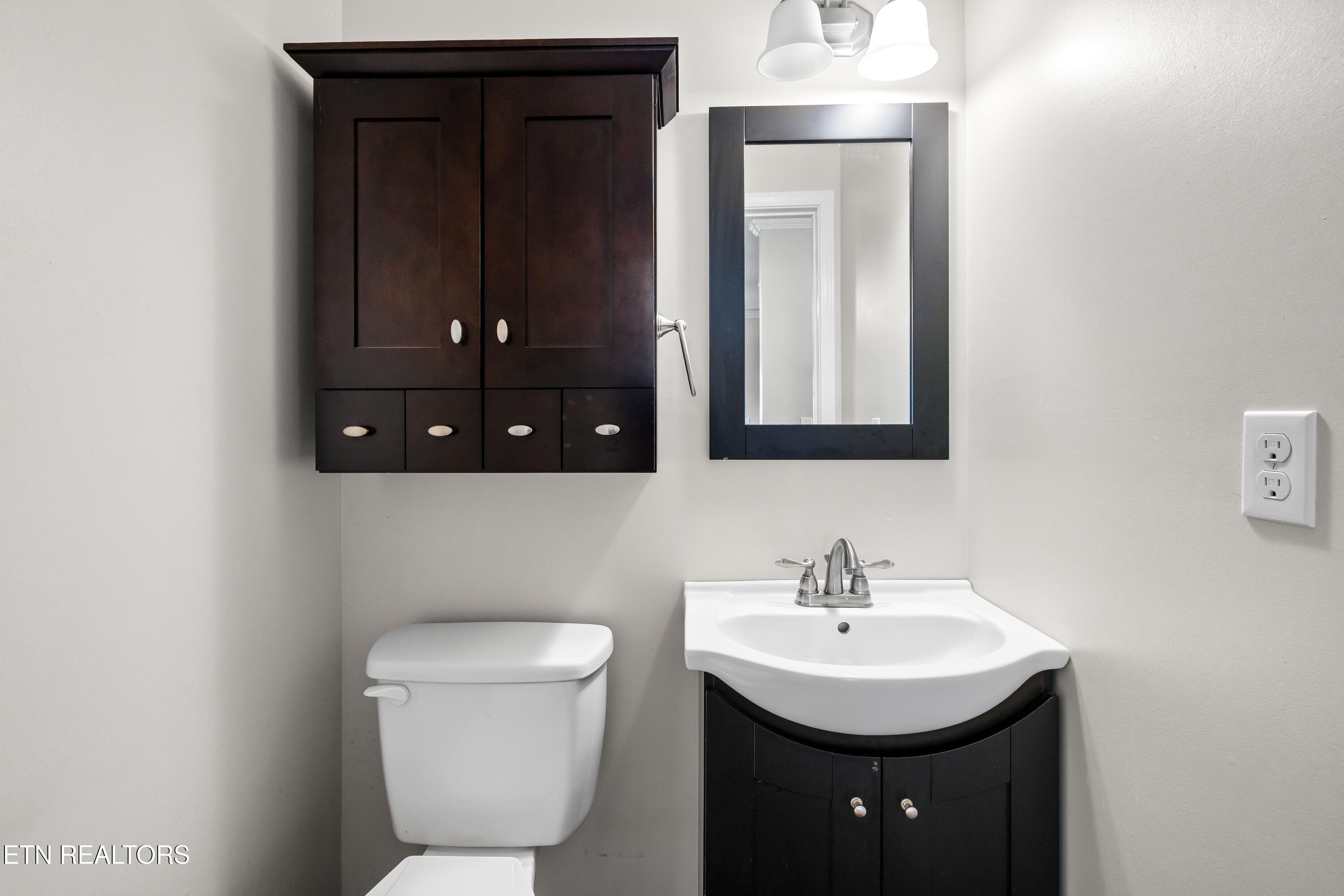 3018 Peach Orchard Road Maryville, TN 37803 - Photo 28 of 60 3018PeachOrchardRd-47