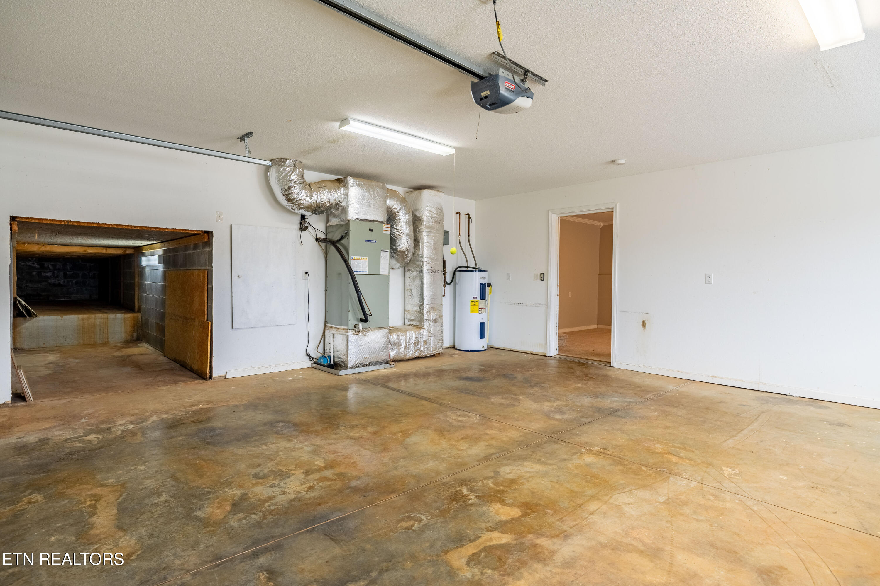 3018 Peach Orchard Road Maryville, TN 37803 - Photo 57 of 60 3018PeachOrchardRd-49