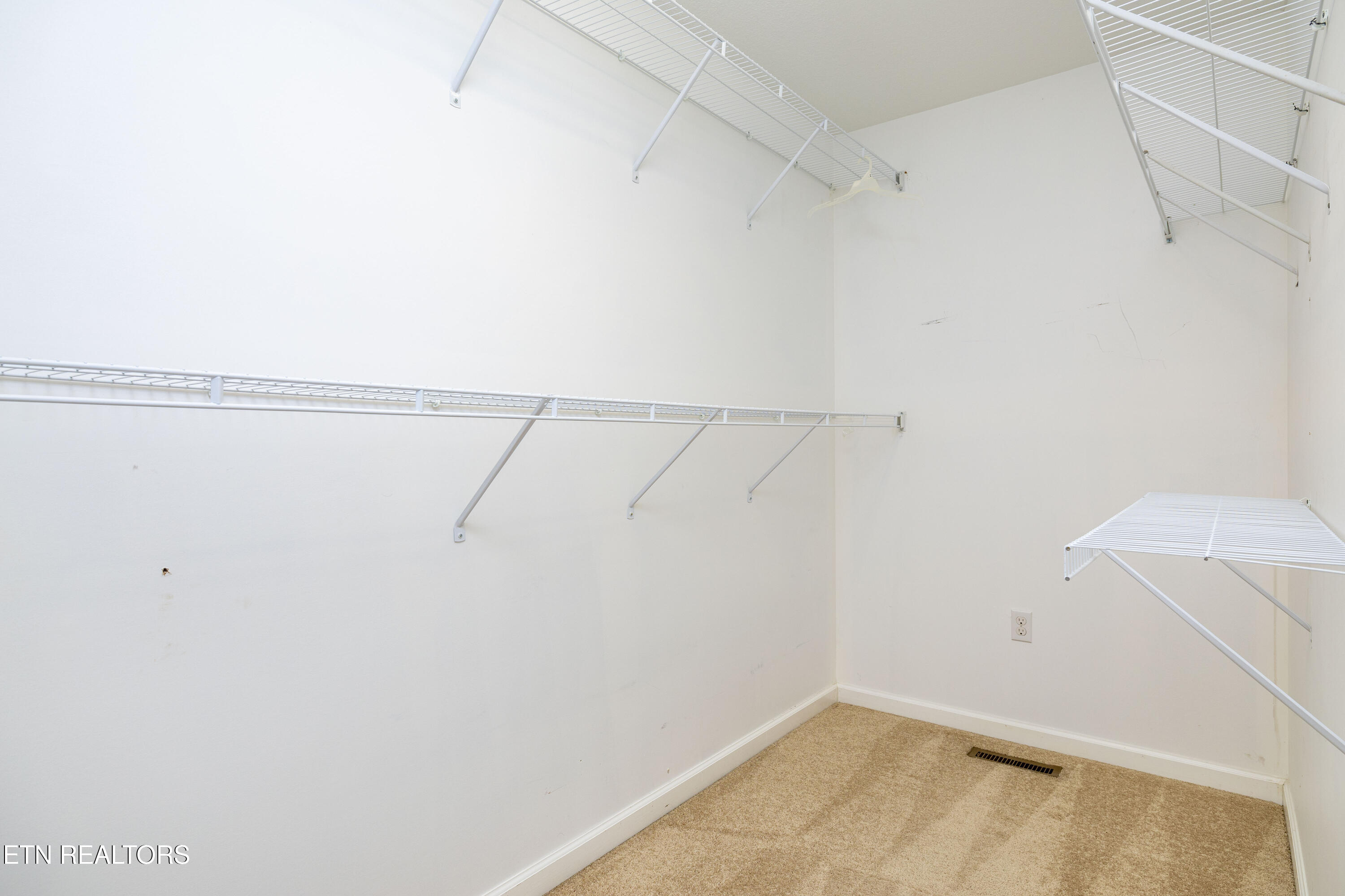 3018 Peach Orchard Road Maryville, TN 37803 - Photo 60 of 60 3018PeachOrchardRd-57