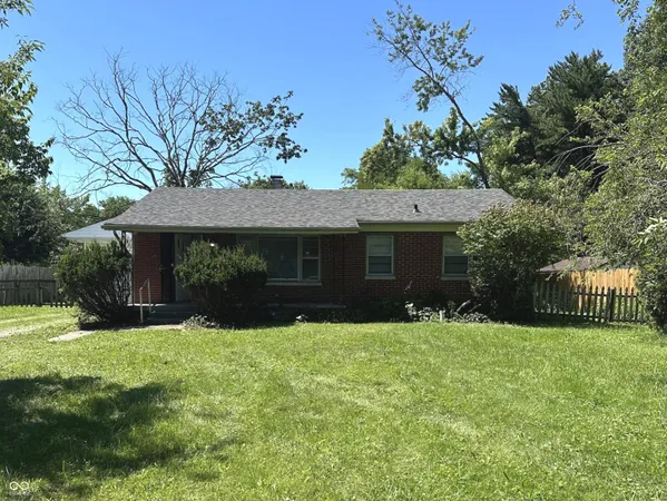 $1,450 | 2107 West Coil Street, Indianapolis, IN 46260