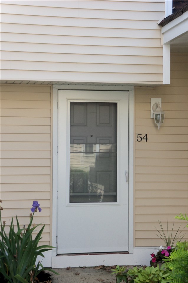 54 Franklin Heights, Unit 54 Rochester, NH 03867 - Photo 1 of 4