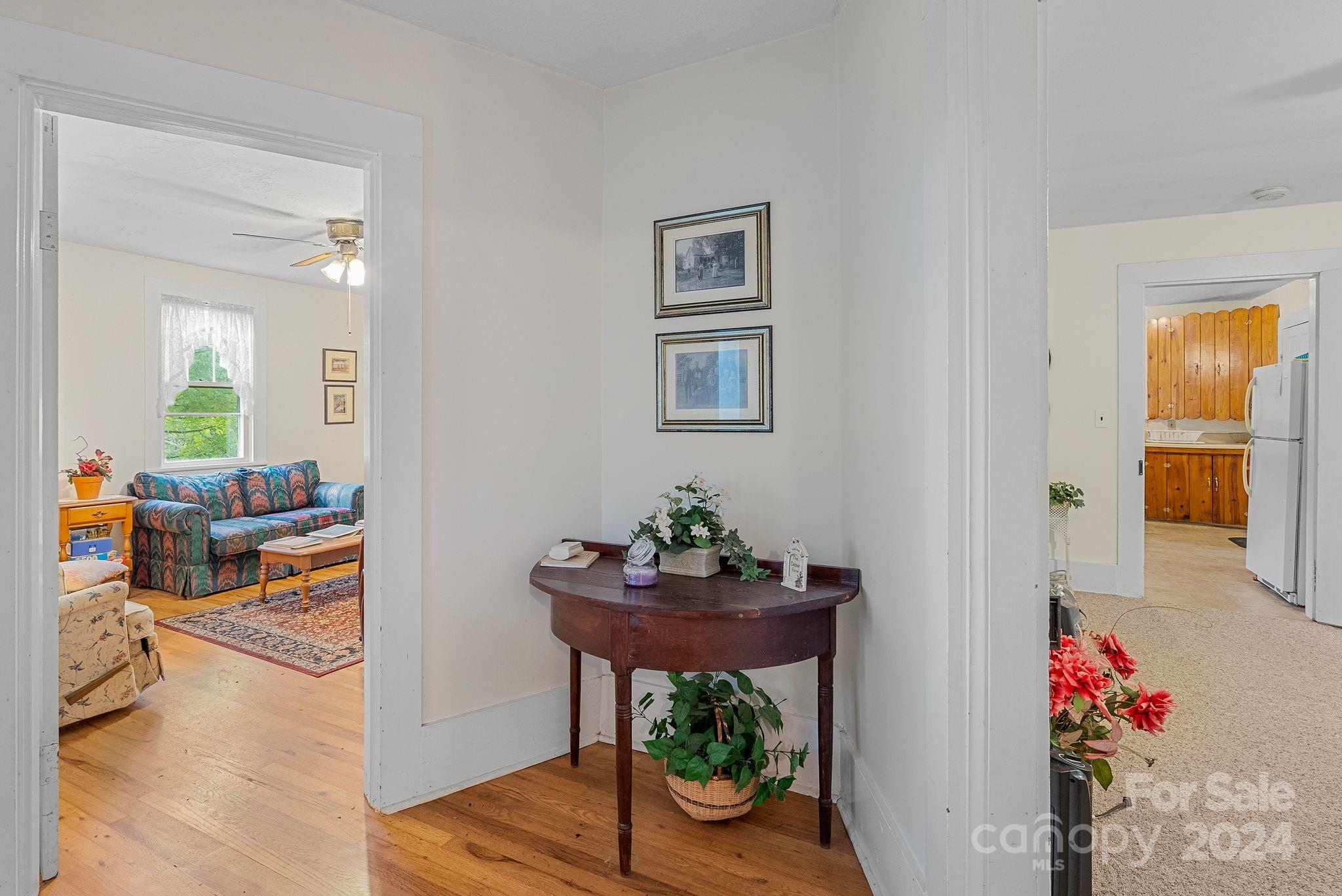 232 Dobson Road Franklin, NC 28734 - Photo 13 of 37 Gallery Image 13