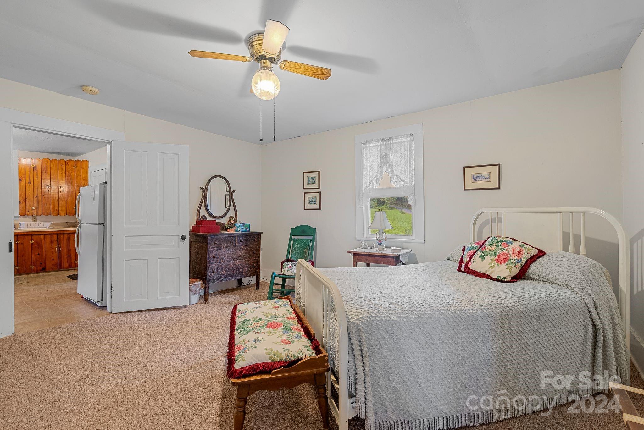 232 Dobson Road Franklin, NC 28734 - Photo 22 of 37 Gallery Image 22
