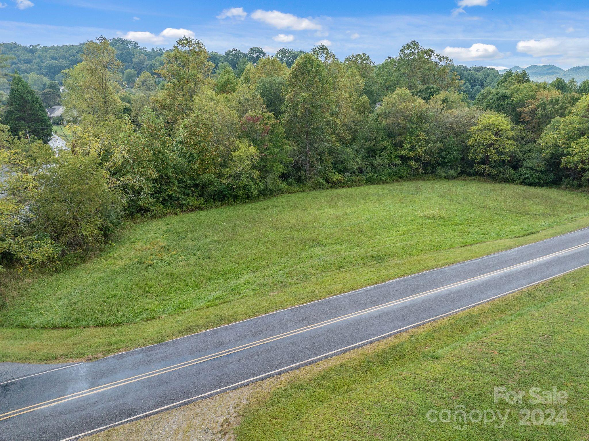 232 Dobson Road Franklin, NC 28734 - Photo 26 of 37 Gallery Image 26