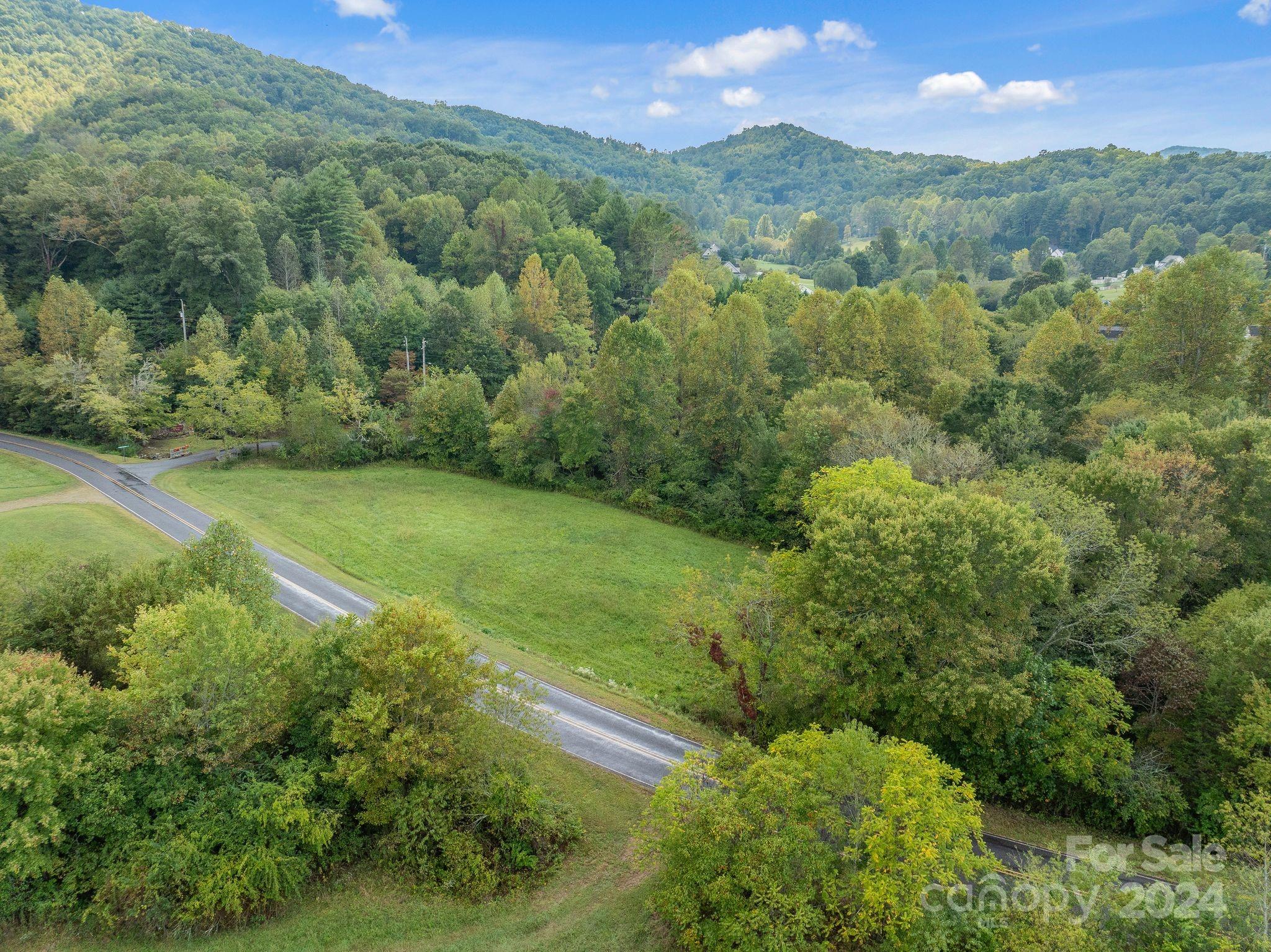 232 Dobson Road Franklin, NC 28734 - Photo 32 of 37 Gallery Image 32