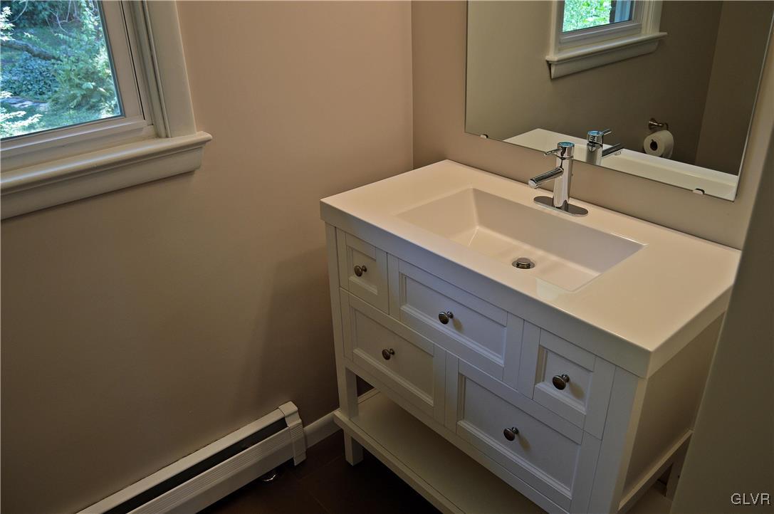 3246 Oakland Road Bethlehem, PA 18020 - Photo 29 of 45 Gallery Image 29