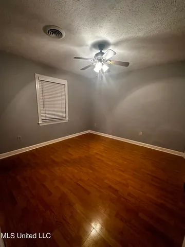 $2,100 | 615 Live Oak Drive, Madison, MS 39110