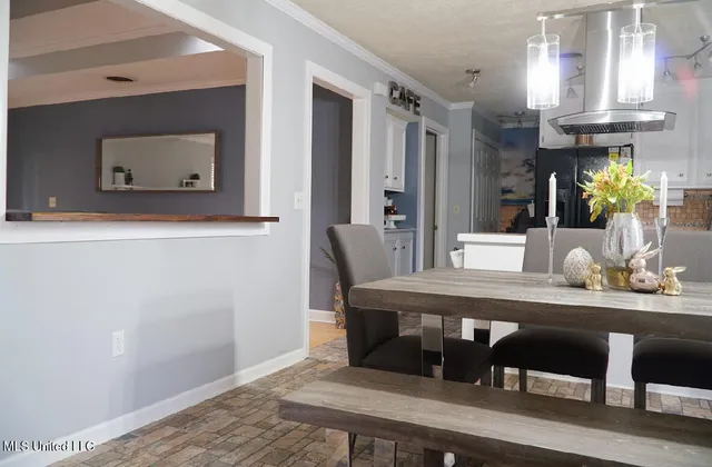 $2,100 | 615 Live Oak Drive, Madison, MS 39110