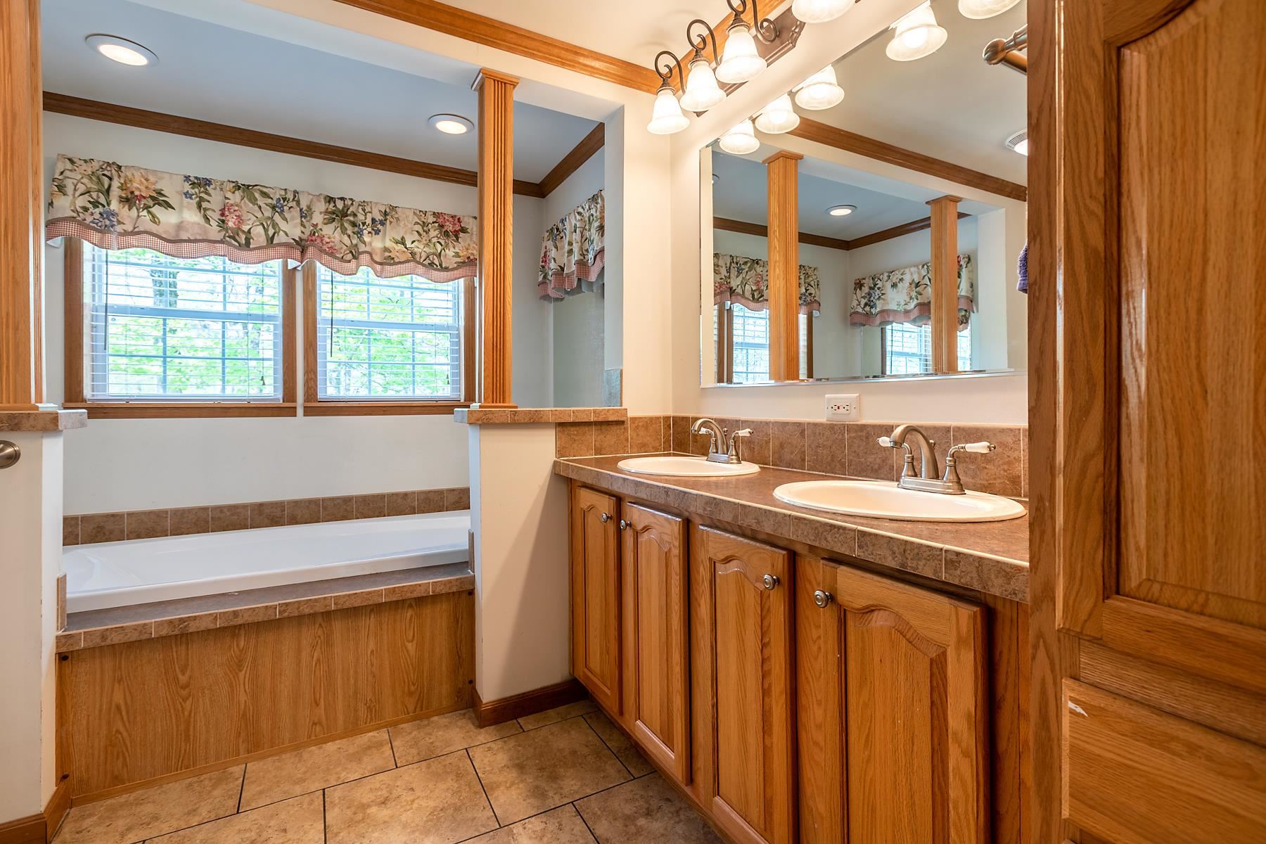 1000 Burbee Pond Road Windham, VT 05359 - Photo 20 of 38