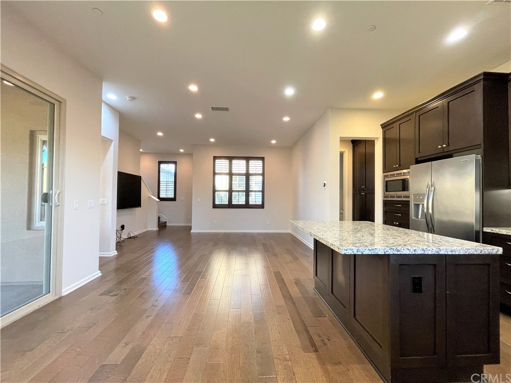 113 Painted Trellis Irvine, CA 92620 - Photo 12 of 25