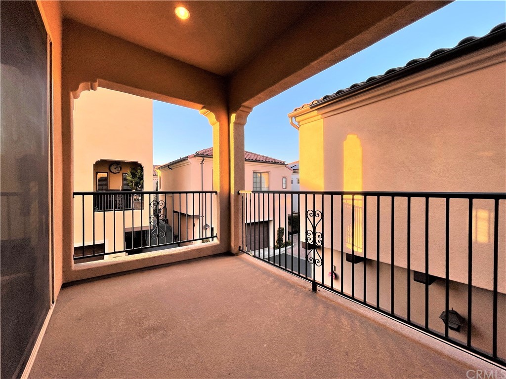 113 Painted Trellis Irvine, CA 92620 - Photo 15 of 25