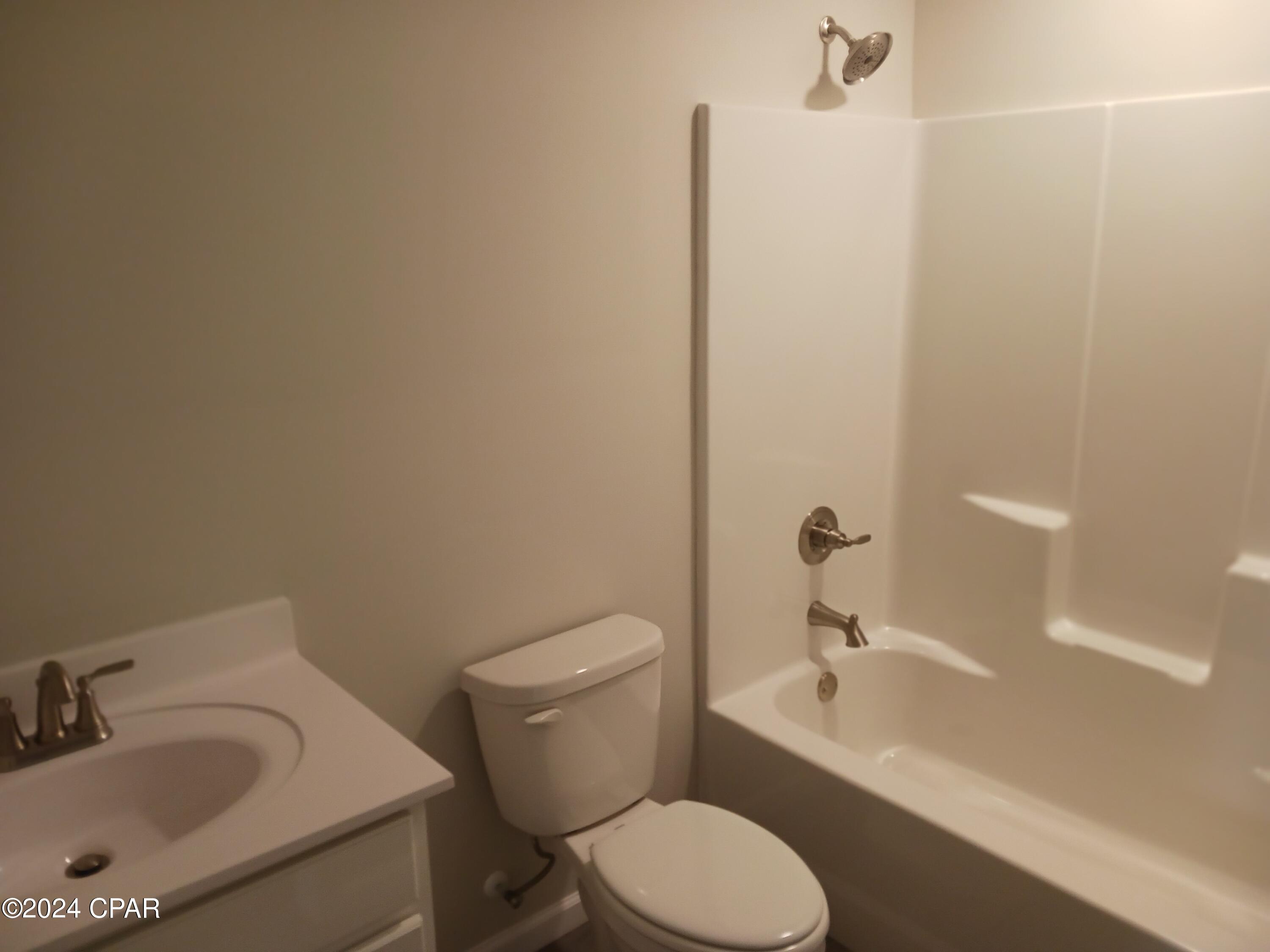 4060 Yorkshire Drive Chipley, FL 32428 - Photo 14 of 17