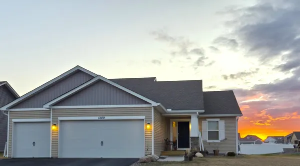 $425,000 | 1389 Freedom Lane, Delano, MN 55328