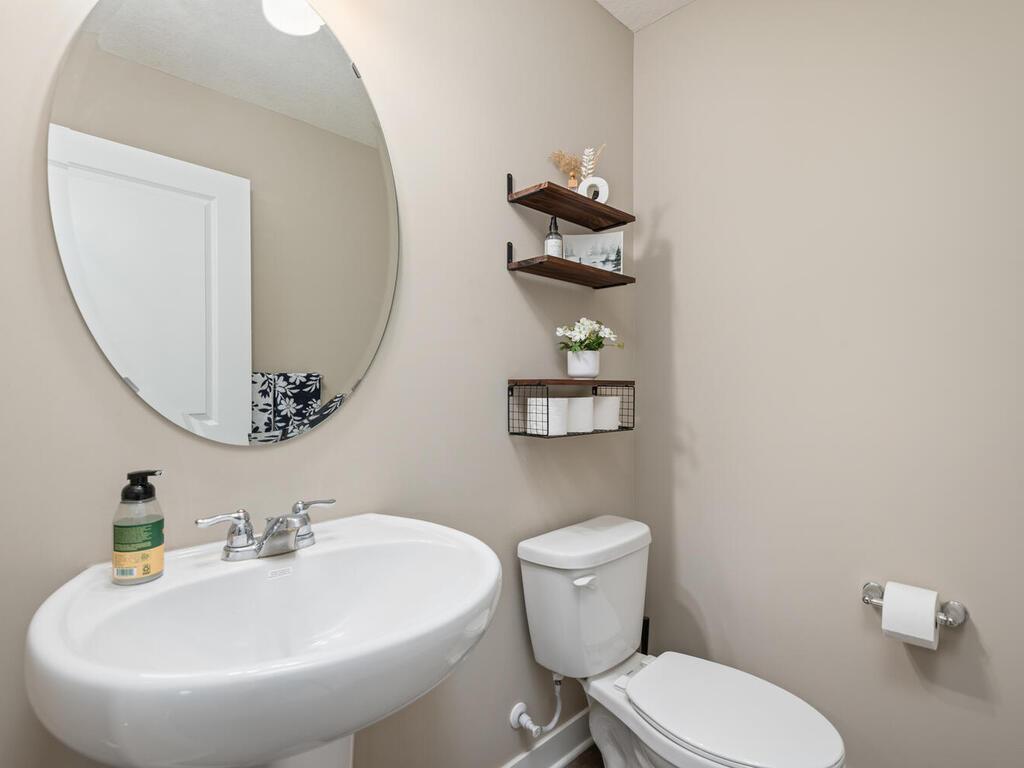 1389 Freedom Lane Delano, MN 55328 - Photo 14 of 33