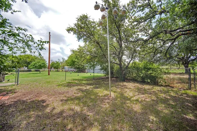 $210,000 | 127 Valentine Street, Windthorst, TX 76389