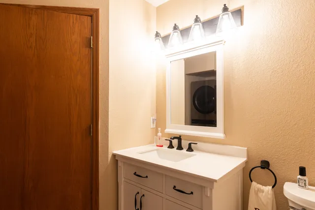 $357,995 | N43W32801 Rasmus Road, Unit 9E, Nashotah, WI 53058