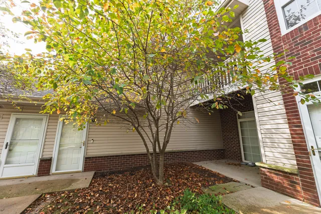 $357,995 | N43W32801 Rasmus Road, Unit 9E, Nashotah, WI 53058