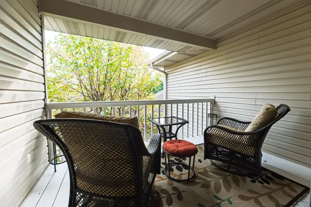 $357,995 | N43W32801 Rasmus Road, Unit 9E, Nashotah, WI 53058