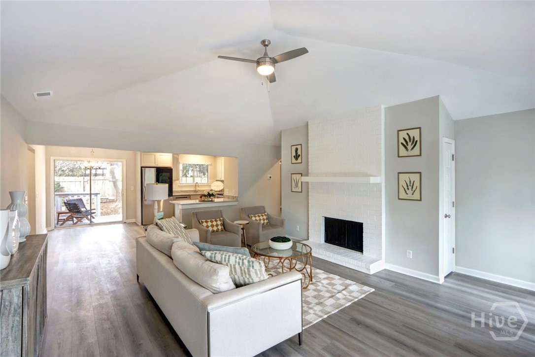 7 Blockade Court Savannah, GA 31410 - Photo 5 of 39