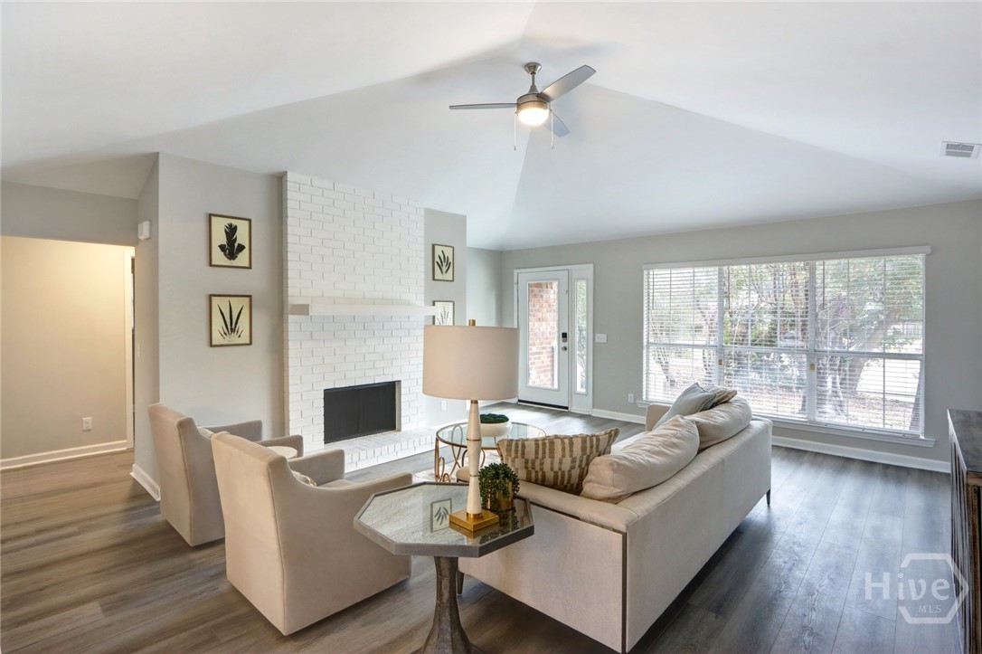 7 Blockade Court Savannah, GA 31410 - Photo 7 of 39