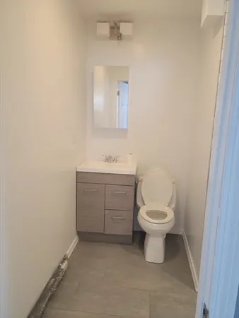 $1,500 | 38 Melville Street, Unit 2, Fall River, MA 02724