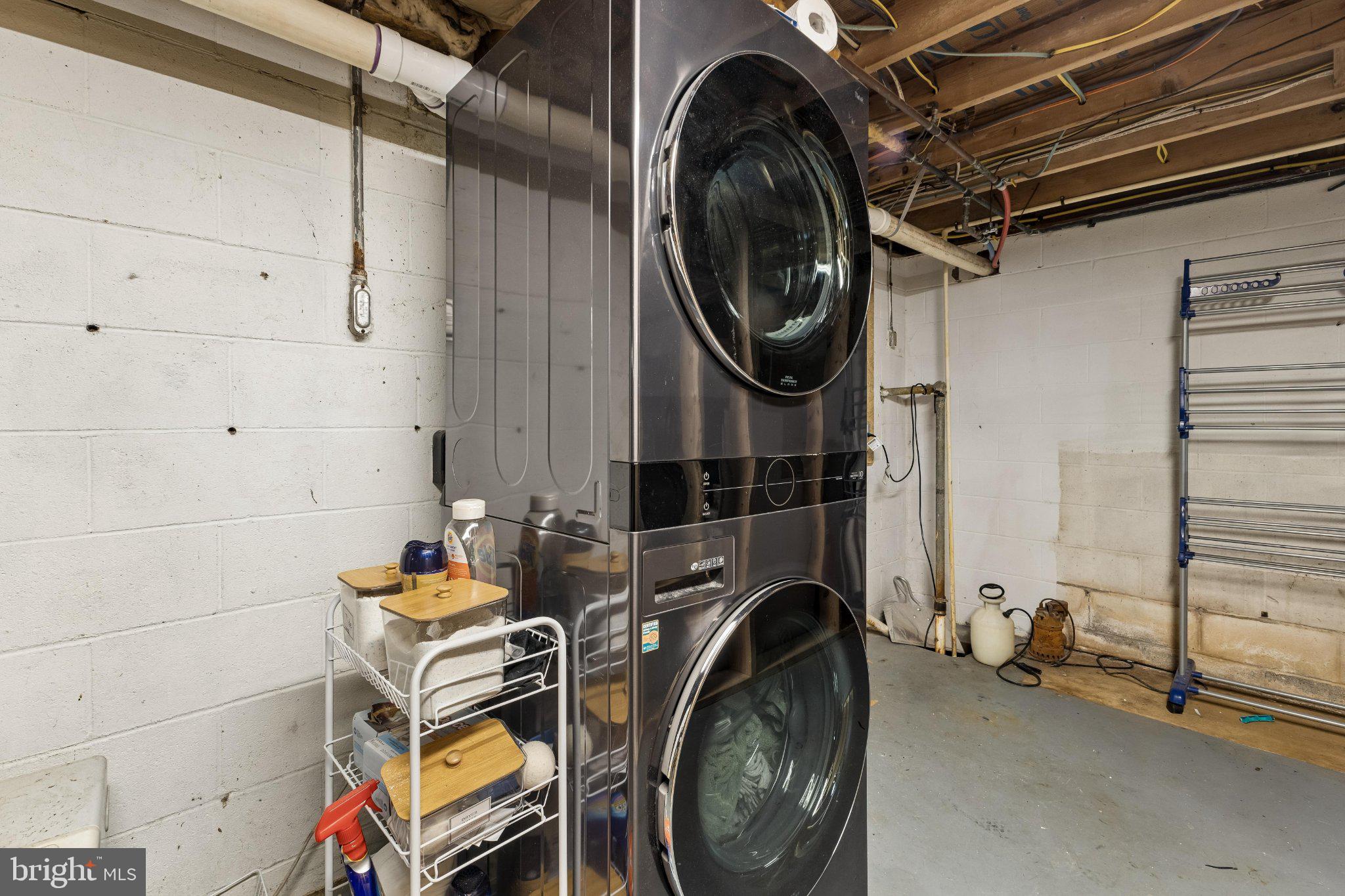 9816 Fairlee Road Chestertown, MD 21620 - Photo 41 of 48 Washer and dryer