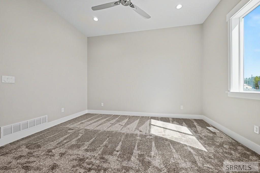 477 Spruce Way Rigby, ID 83442 - Photo 4 of 15 Primary Suite