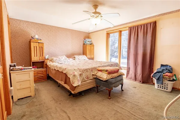 $250,000 | 95 Cook Road, East Aurora, NY 14052