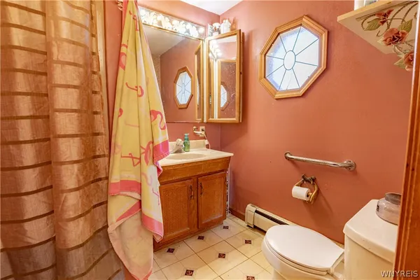 $250,000 | 95 Cook Road, East Aurora, NY 14052