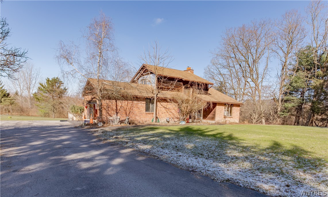 95 Cook Road East Aurora, NY 14052 - Photo 2 of 48