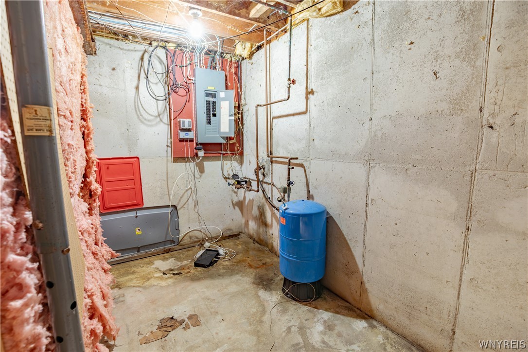 95 Cook Road East Aurora, NY 14052 - Photo 37 of 48