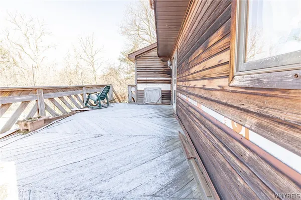 $250,000 | 95 Cook Road, East Aurora, NY 14052