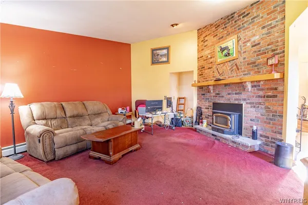 $250,000 | 95 Cook Road, East Aurora, NY 14052