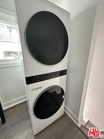 $3,495 | 856 South Gramercy Place, Los Angeles, CA 90005