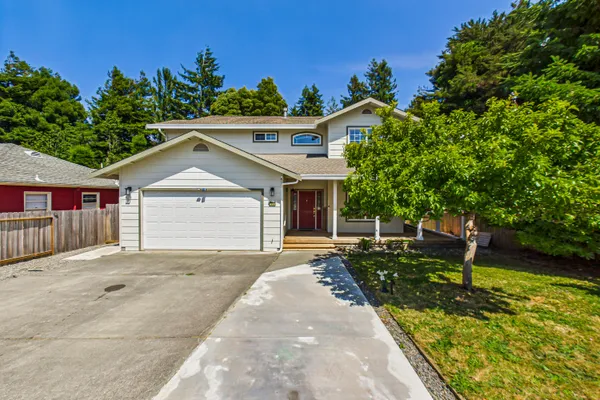 $799,000 | 1999 Munson Court, Eureka, CA 95501