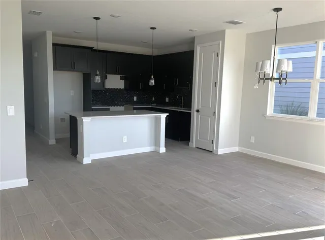 $426,976 | 7653 Deer Vly Circle, Tampa, FL 33635