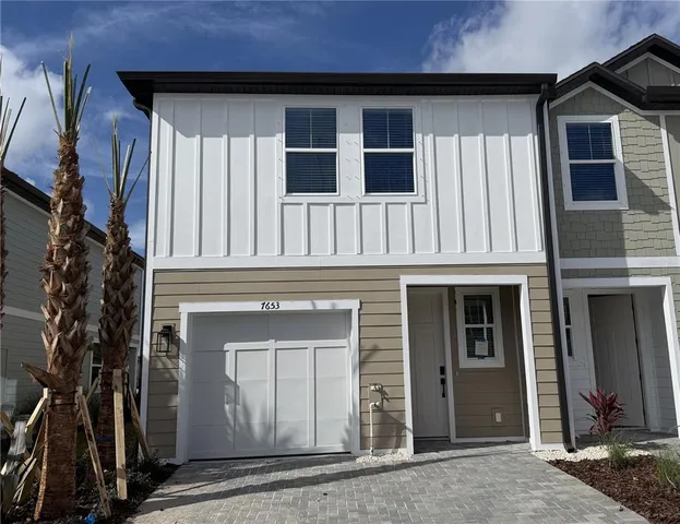 $426,976 | 7653 Deer Vly Circle, Tampa, FL 33635