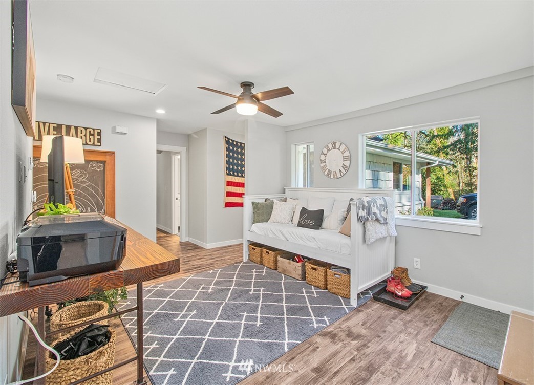 46020 Southeast Edgewick Road North Bend, WA 98045 - Photo 11 of 24 a living room with furniture and a window