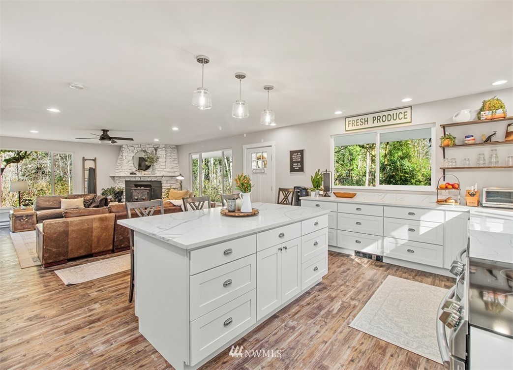 46020 Southeast Edgewick Road North Bend, WA 98045 - Photo 3 of 24 a kitchen with counter top space and living room