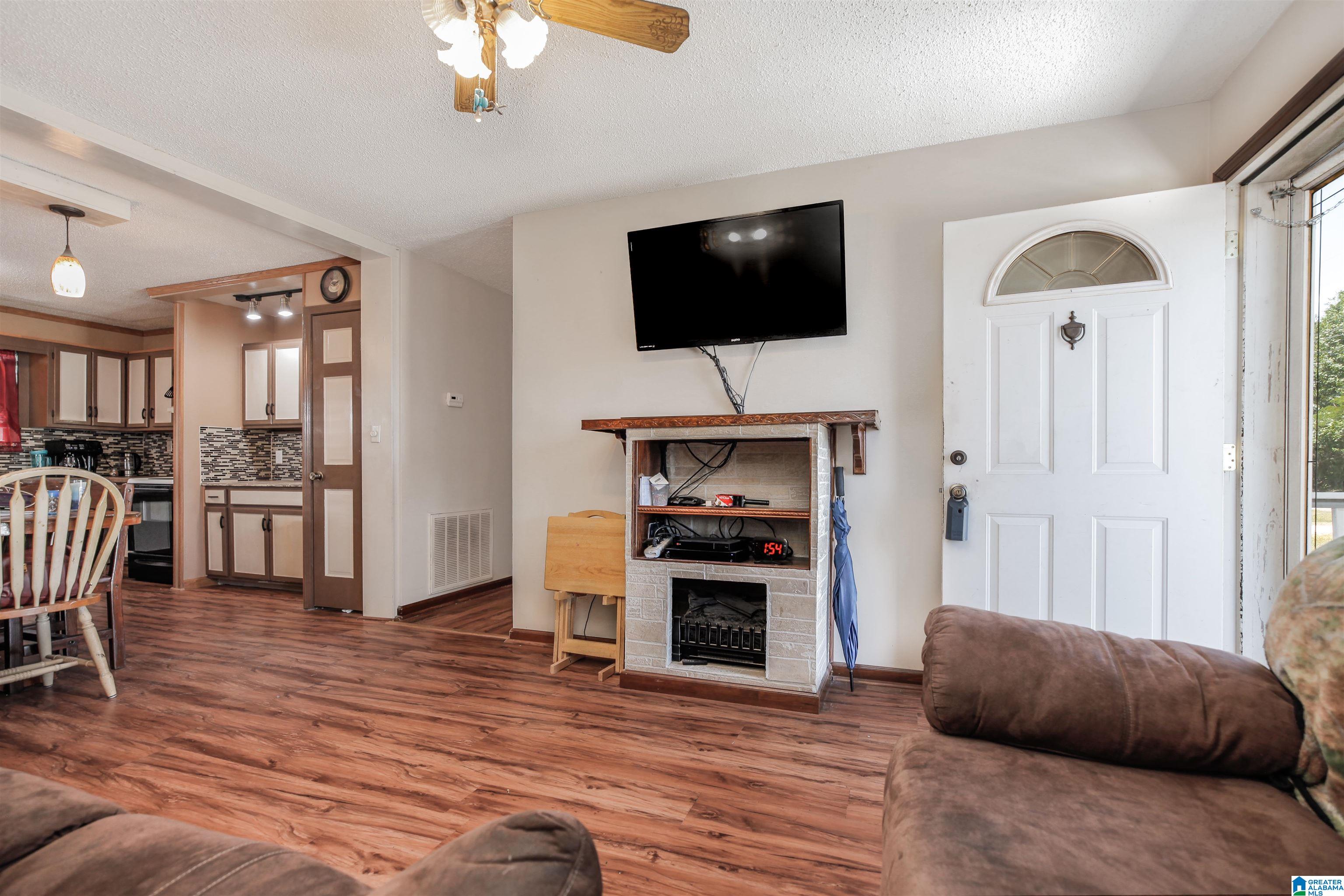 9914 Trammel Road Dora, AL 35062 - Photo 2 of 22 Gallery Image 2