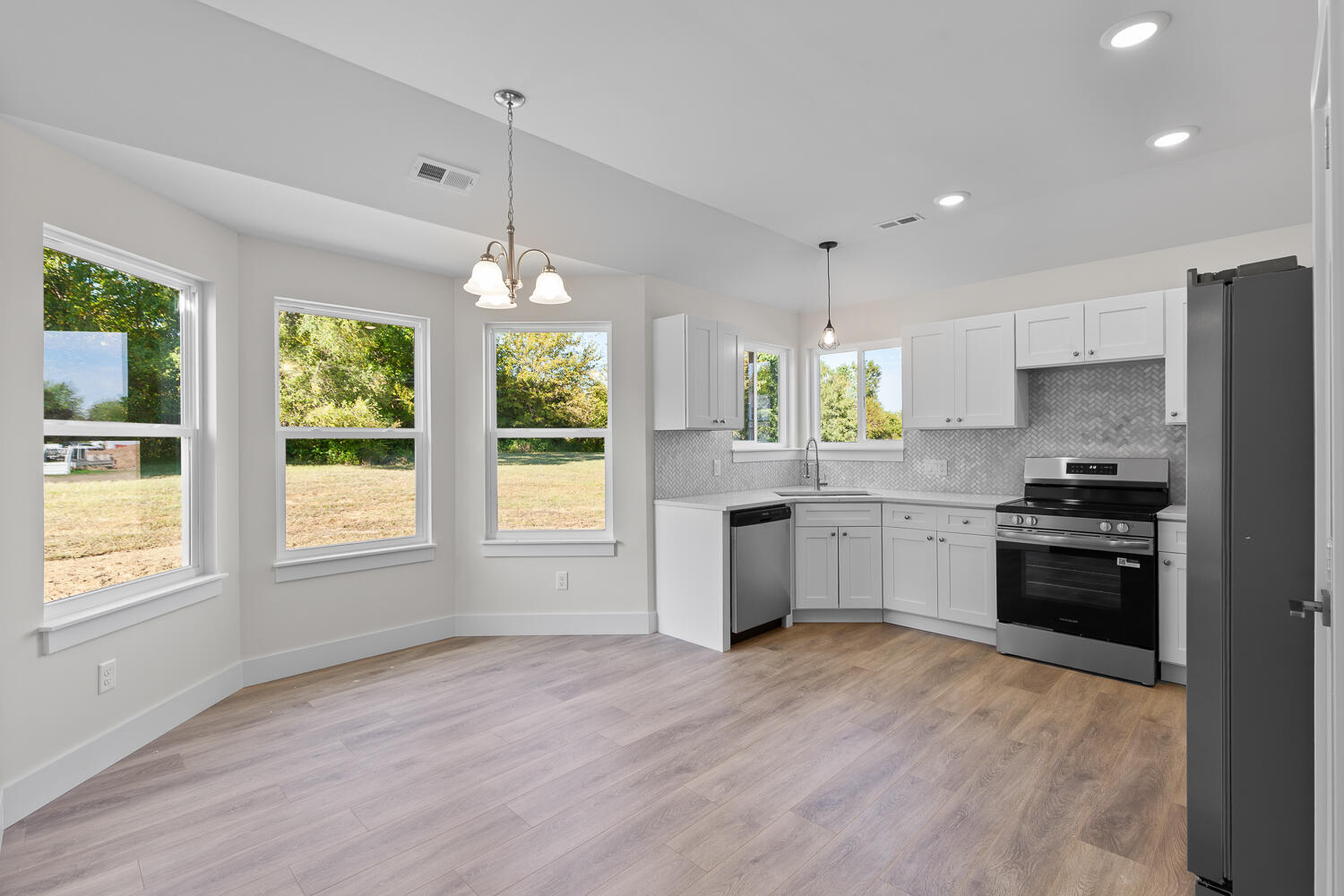 2511 Clinton Way Jackson, MI 49201 - Photo 22 of 37 2020 Green Acres Dr - 1018