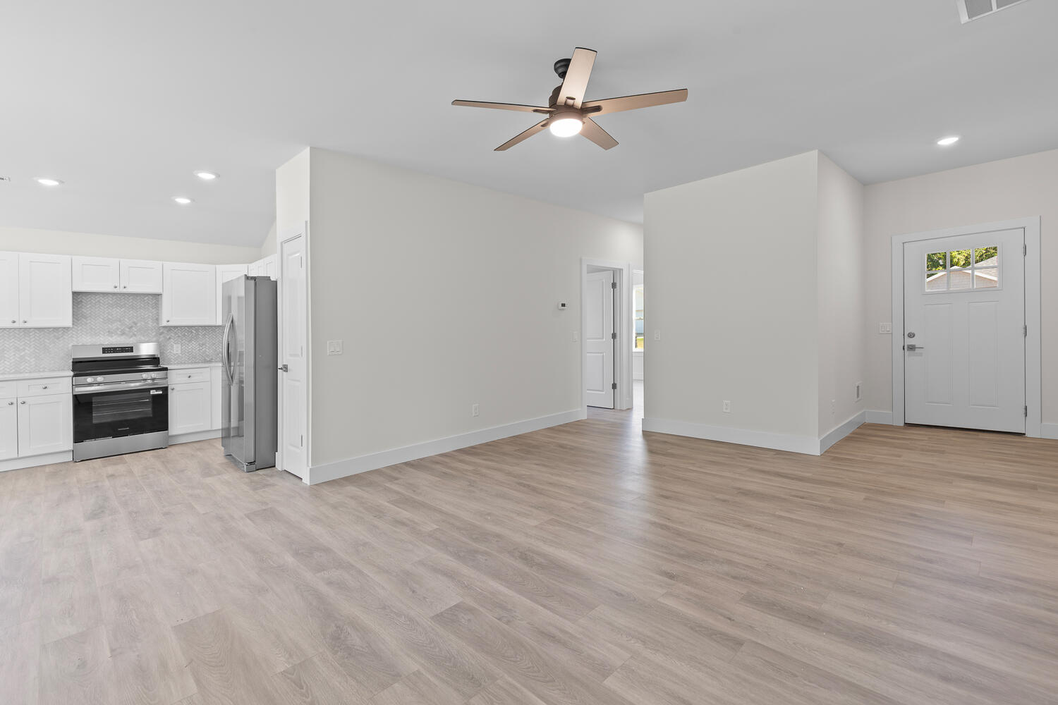 2511 Clinton Way Jackson, MI 49201 - Photo 24 of 37 2020 Green Acres Dr - 1023