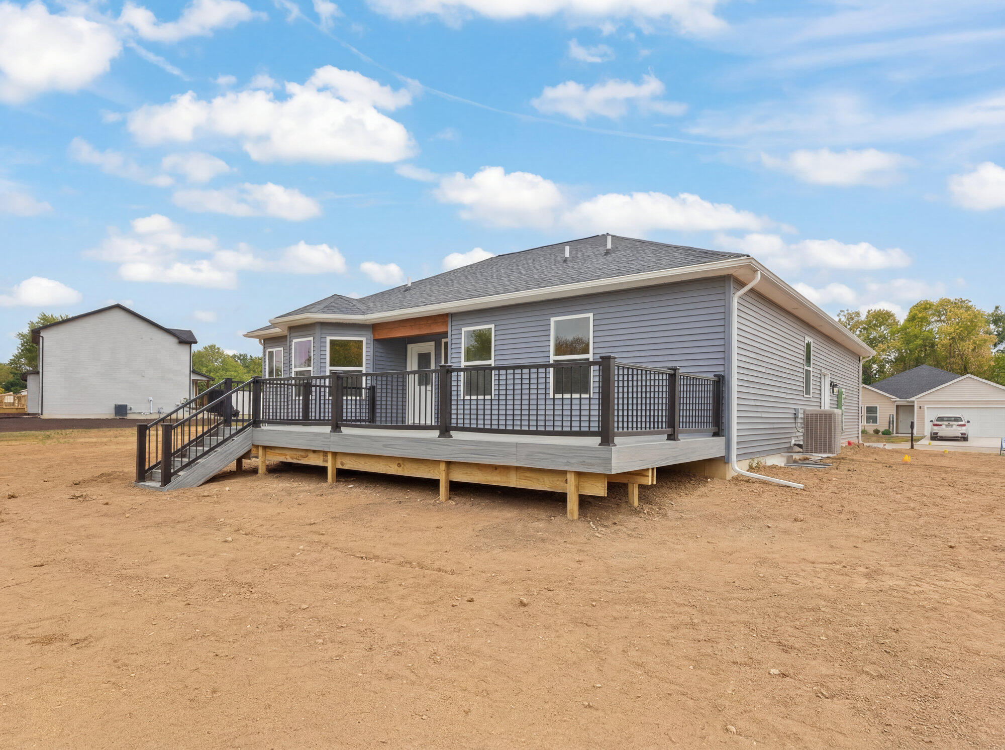 2511 Clinton Way Jackson, MI 49201 - Photo 3 of 37 Milton