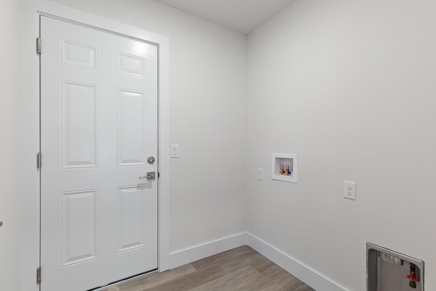 2511 Clinton Way Jackson, MI 49201 - Photo 31 of 37 2020 Green Acres Dr - 1033