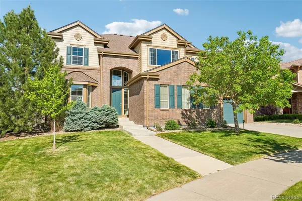 $885,000 | 26726 East Peakview Drive, Aurora, CO 80016