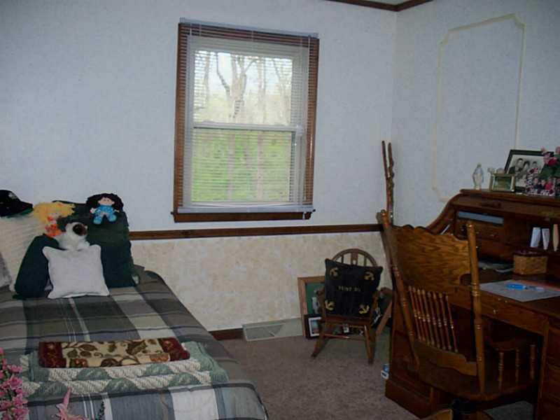 8325 Dix Road Indianapolis, IN 46259 - Photo 14 of 20 Gallery Image 14