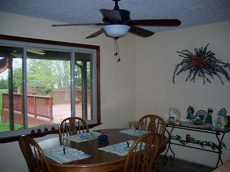 8325 Dix Road Indianapolis, IN 46259 - Photo 3 of 20 Gallery Image 3