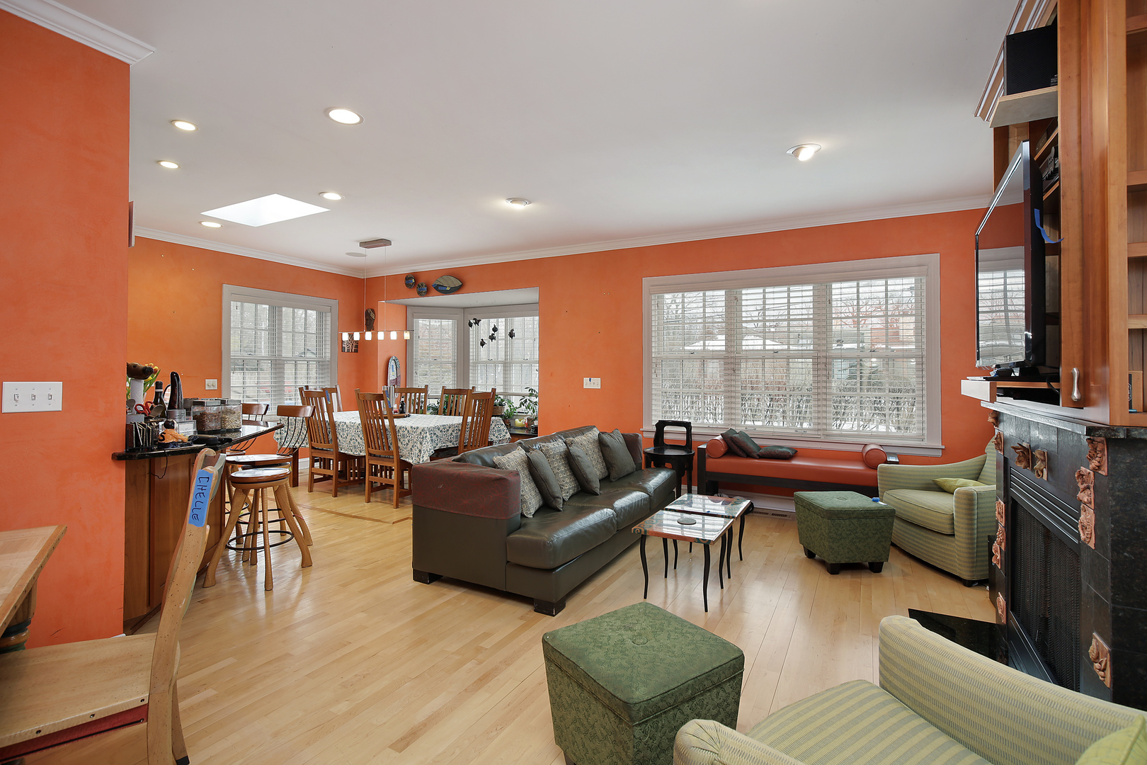 917 Oxford Road Deerfield, IL 60015 - Photo 4 of 19 a living room with furniture and a large window