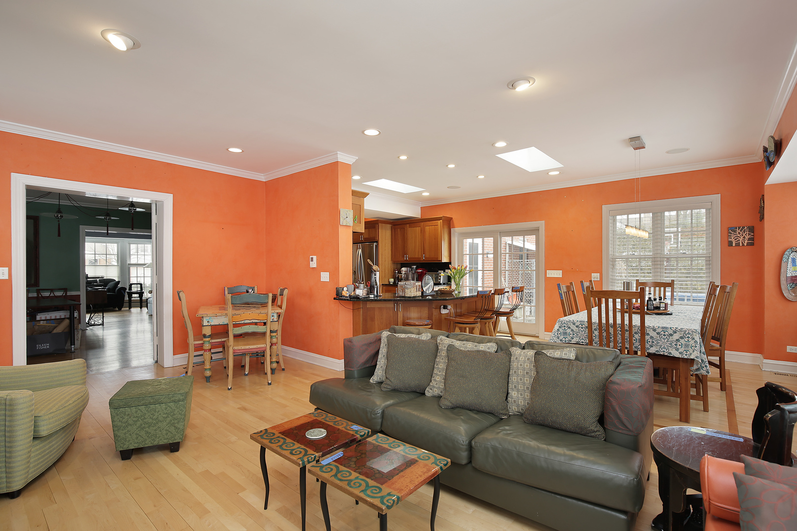 917 Oxford Road Deerfield, IL 60015 - Photo 5 of 19 a living room with furniture kitchen view and a large window