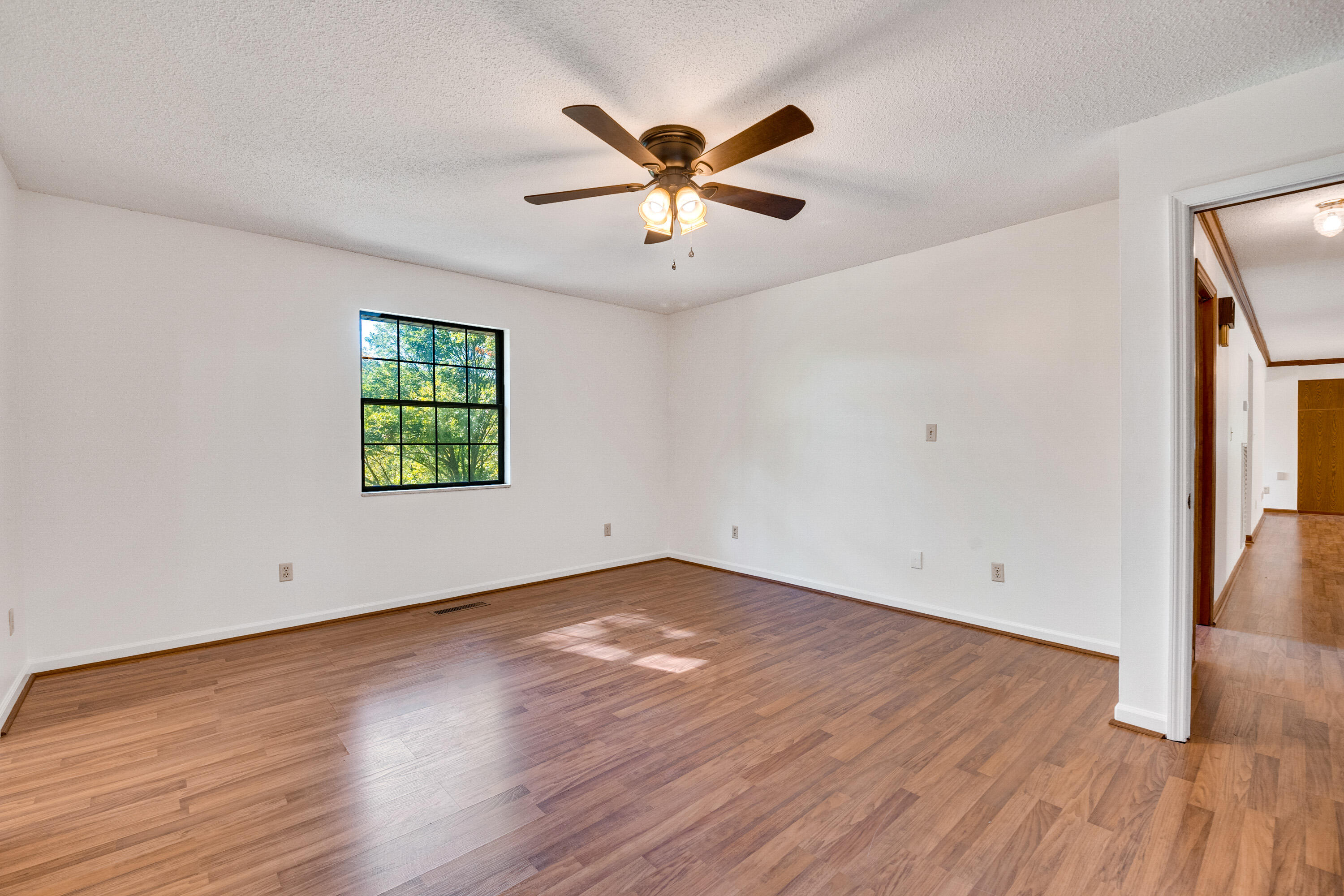 6061 Browntown Road Chattanooga, TN 37415 - Photo 22 of 40 6061-Browntown-Rd-24